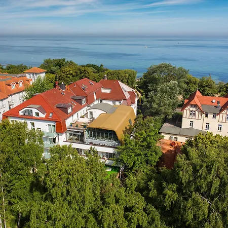 Hotel Ringhotel Strandblick 4*