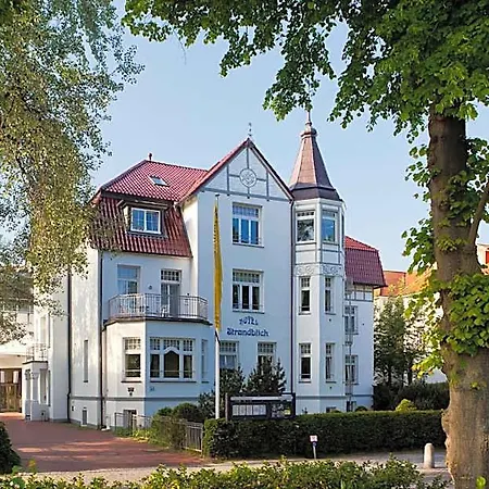 Hotel Ringhotel Strandblick 4*