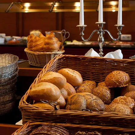 Hotel Ringhotel Strandblick 4*