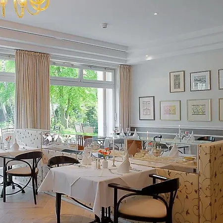 酒店 斯特瑞德布里克环形酒店 Ostseebad Kühlungsborn